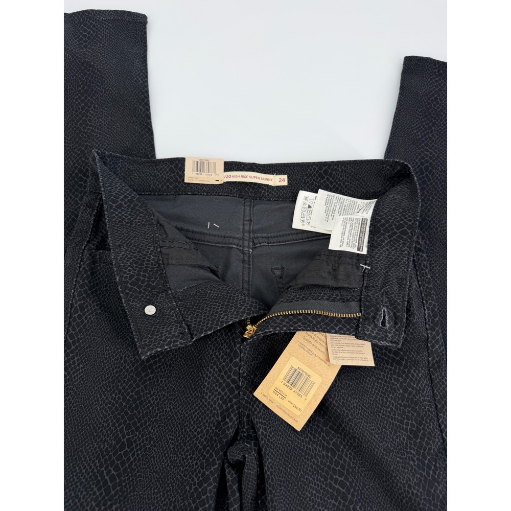 Levi's 720 High-Rise Super Skinny Jeans Womens 24 Black NWT Snakeskin Print - Picture 5 of 13